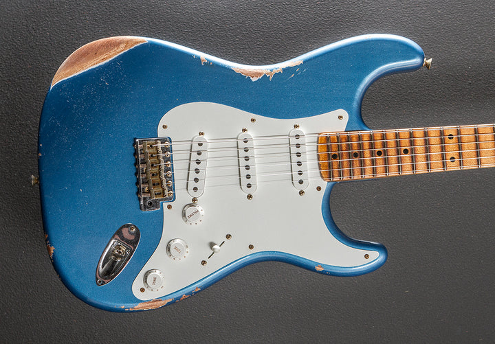 Limited Edition 1958 Compound Radius Relic Strat