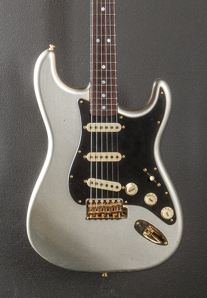 Limited Edition 1965 Dual Mag Journeyman Relic Strat
