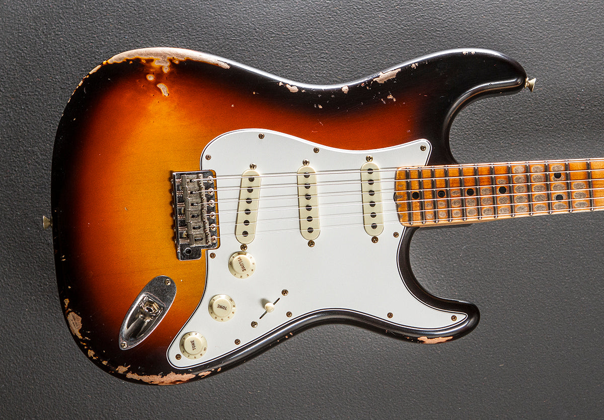 Limited Edition 1969 Heavy Relic Strat – Dave's Guitar Shop