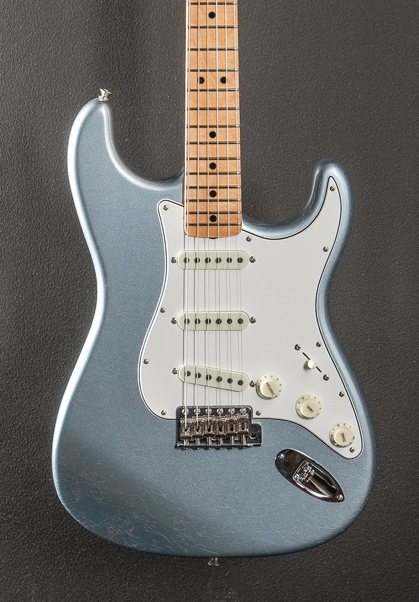 1968 Deluxe Closet Classic Strat