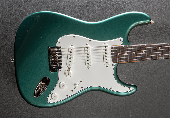Custom Deluxe NOS Strat