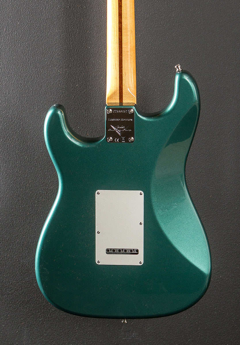 Custom Deluxe NOS Strat