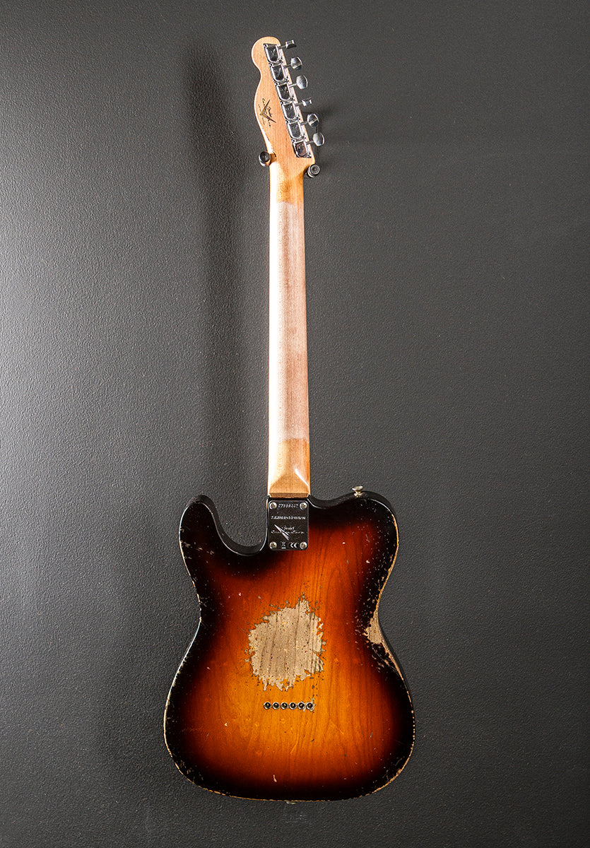 Limited Edition 70's Heavy Relic Tele Custom