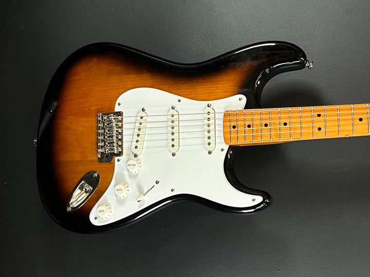 USED Classic Vibe &