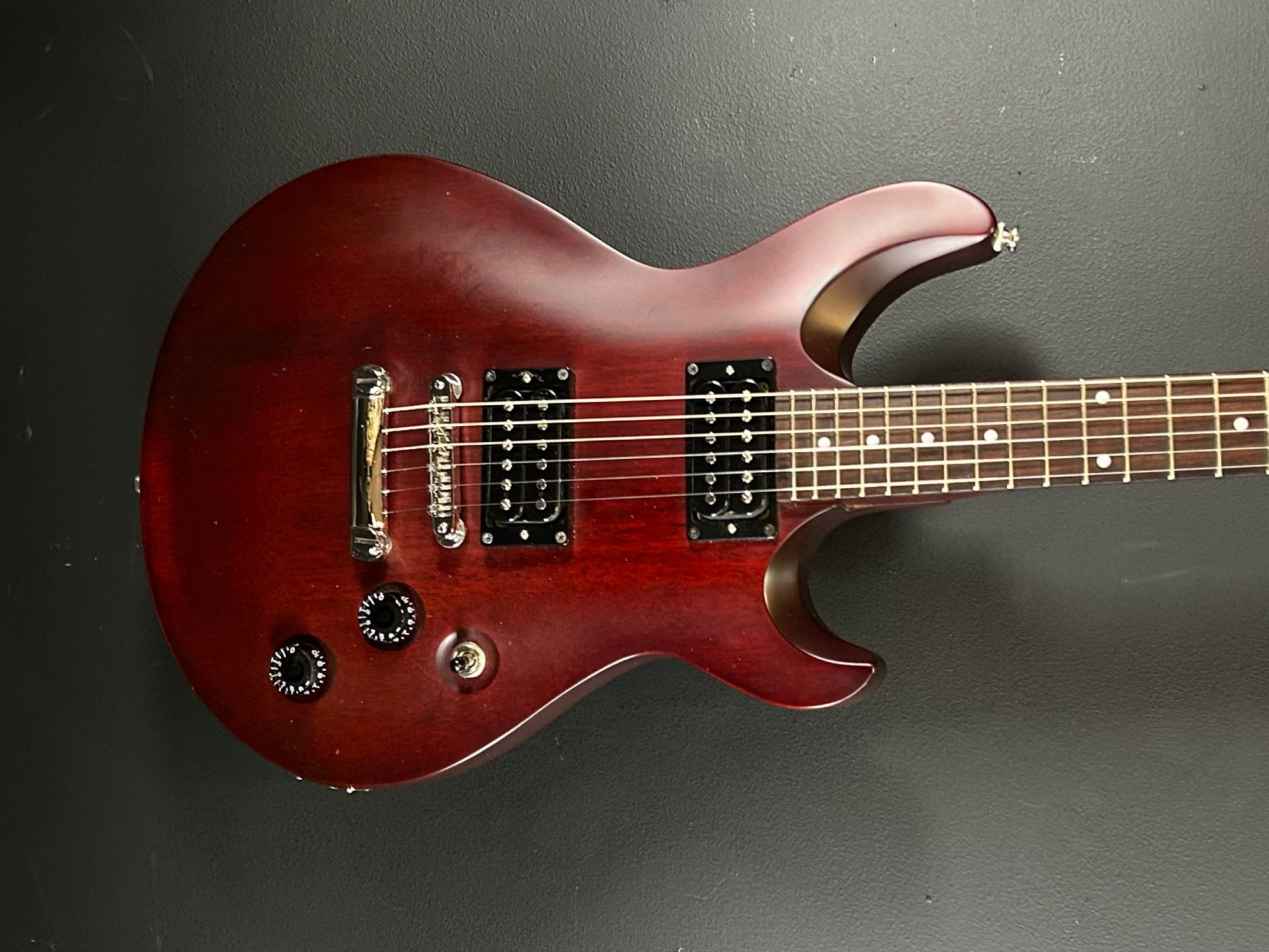 M200, Recent – Dave's Guitar Shop