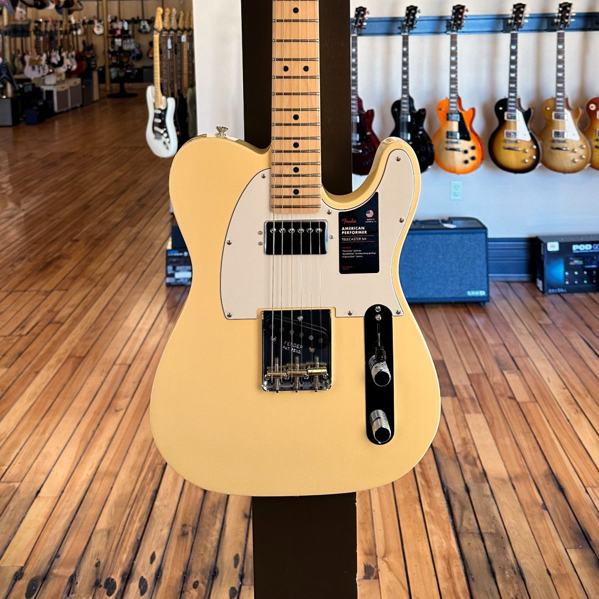 AMERICAN PERFORMER TELECASTER® HUM