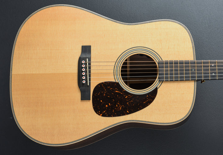 D-28 Modern Deluxe &