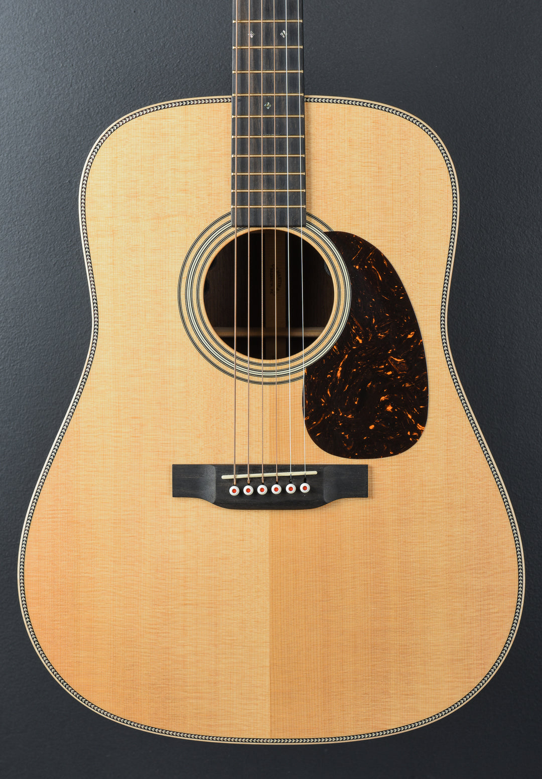 D-28 Modern Deluxe &