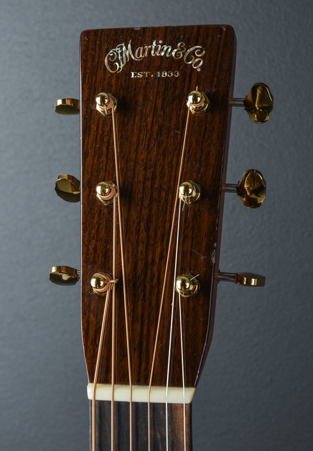 D-28 Modern Deluxe &