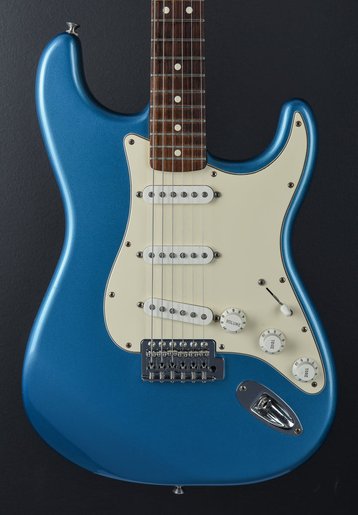 USED MIM Standard Stratocaster '09