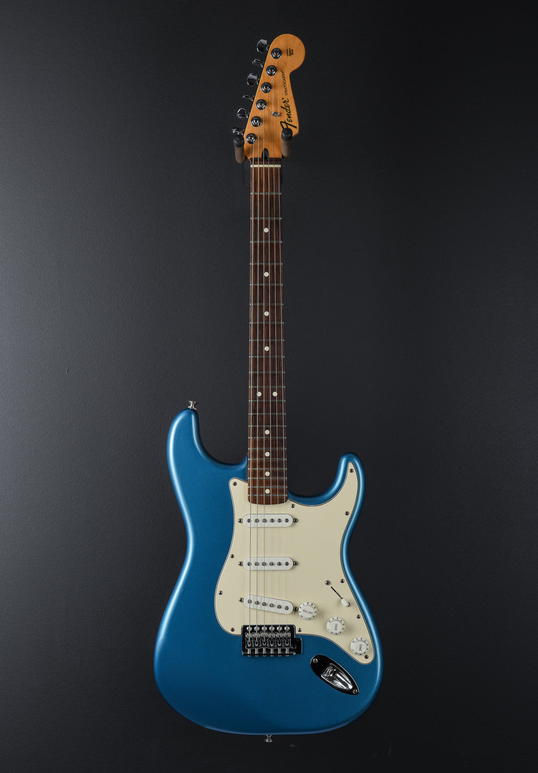 USED MIM Standard Stratocaster '09