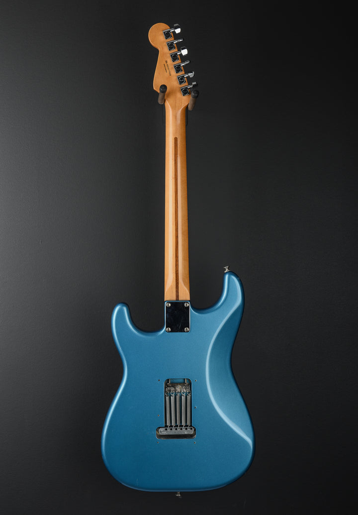 USED MIM Standard Stratocaster '09