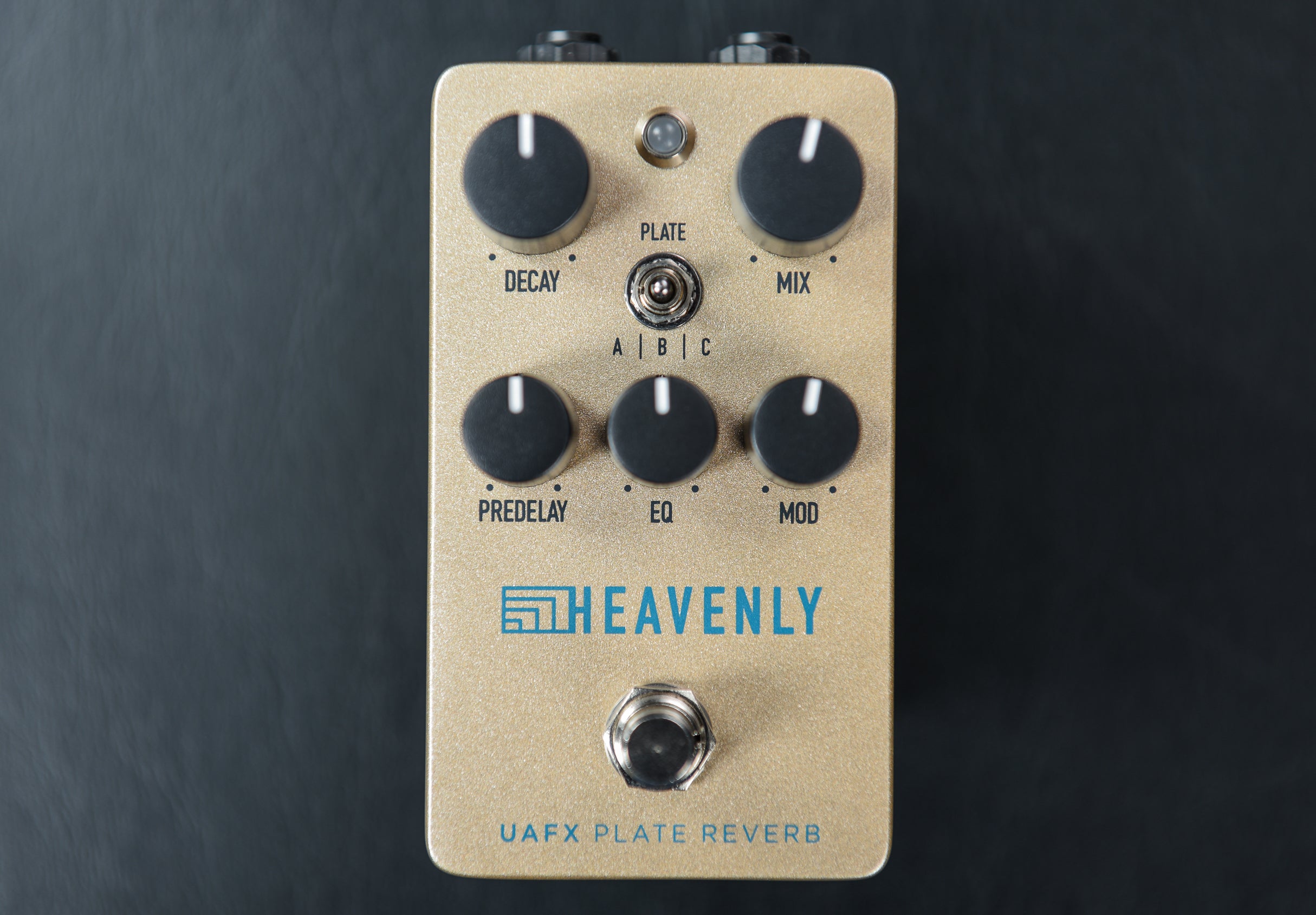 Heavenly Plate Reverb – Dave's Guitar Shop