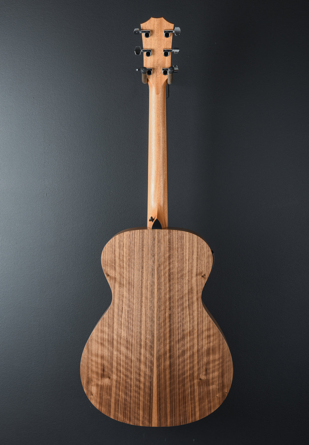 USED Academy 12E &