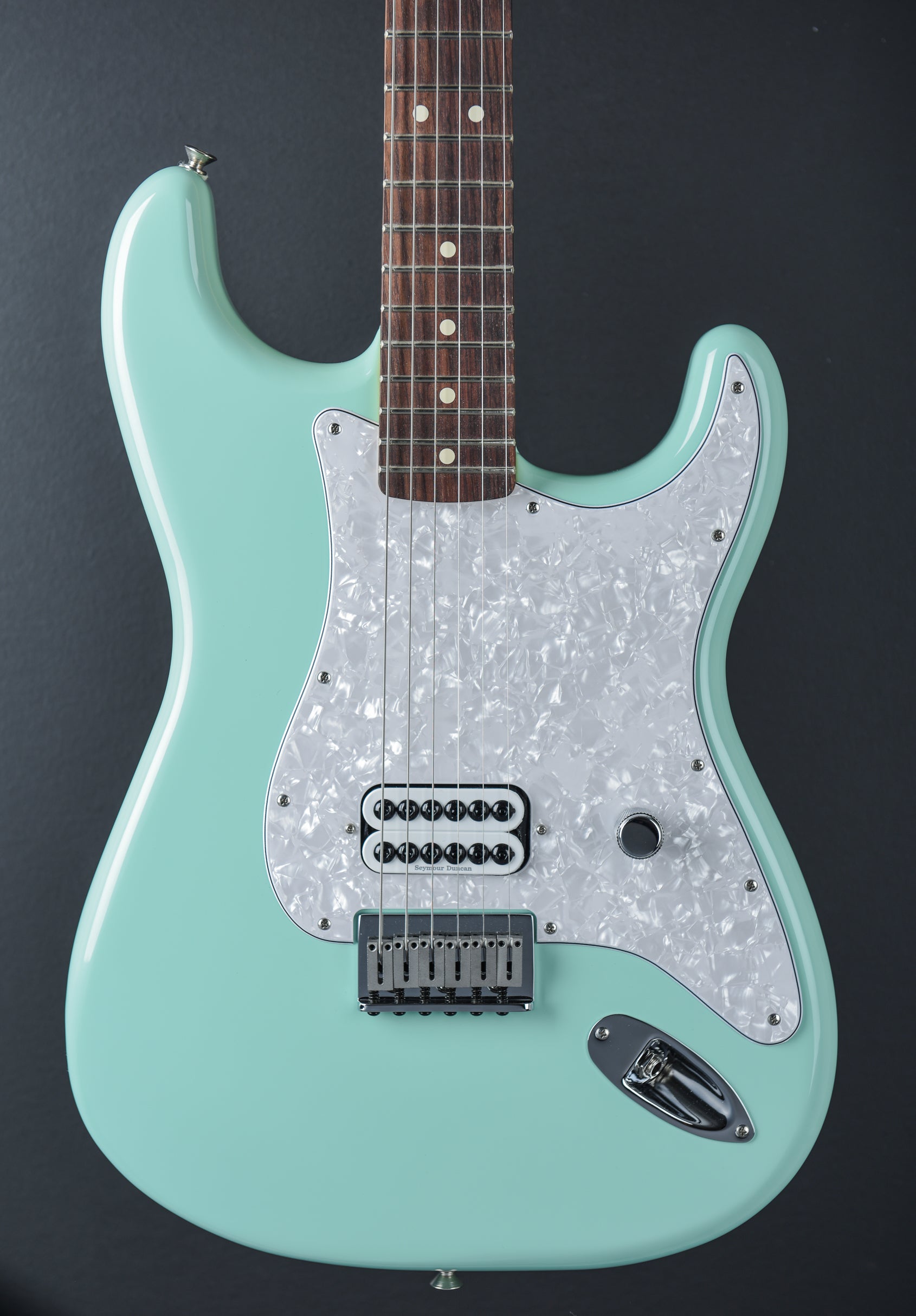 Limited Edition Tom Delonge Stratocaster - Surf Green – Dave's