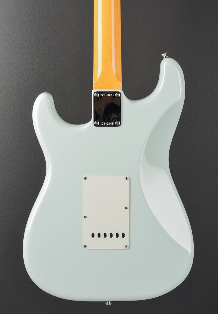 American Vintage II 1965 Stratocaster - Sonic Blue
