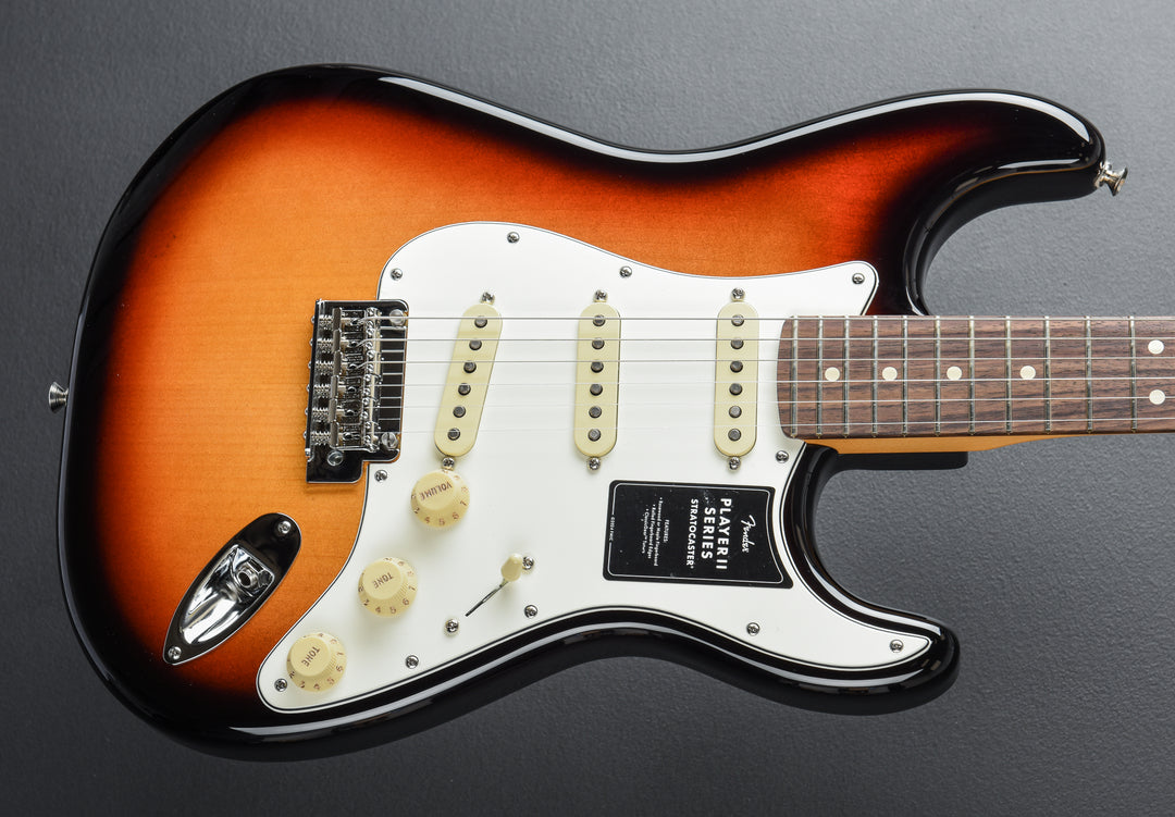 Player II Stratocaster - 3-Color Sunburst W/Rosewood