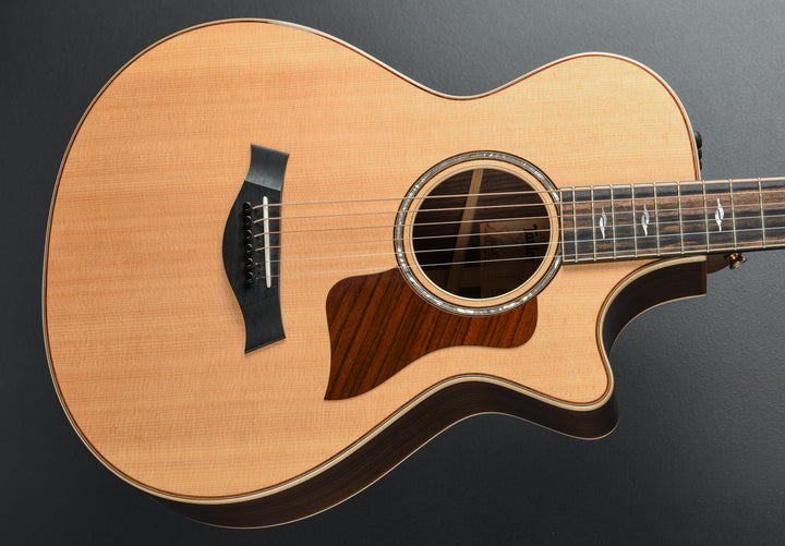 812CE 12-Fret '19
