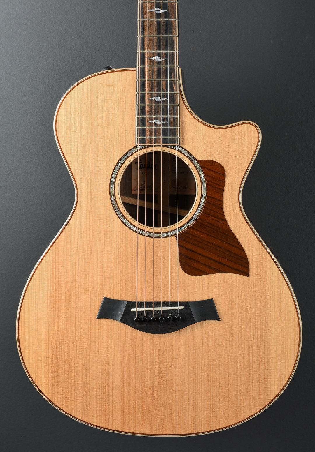 812CE 12-Fret '19