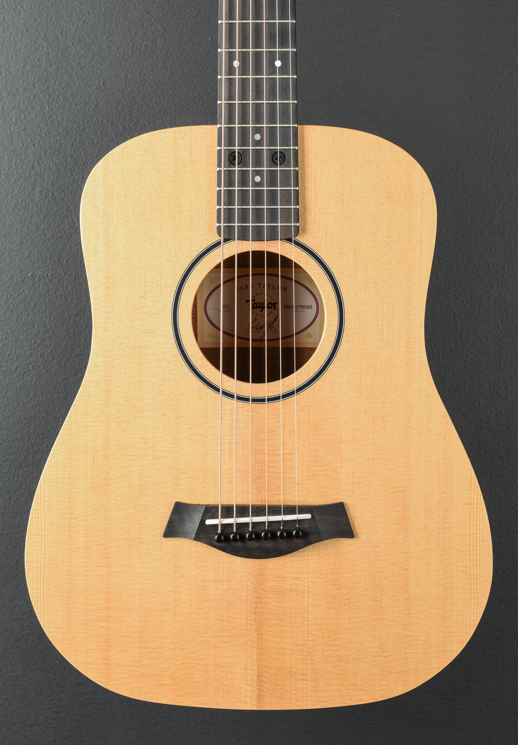 Baby Taylor (BT1) – Dave's Guitar Shop
