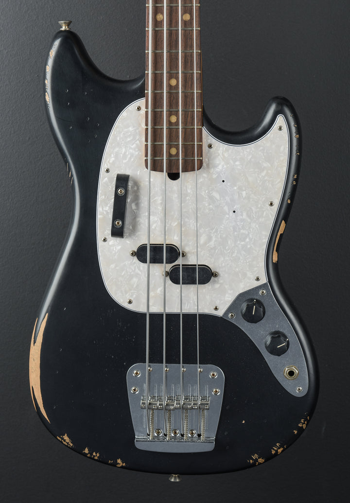 JMJ Road Worn Mustang Bass - Black