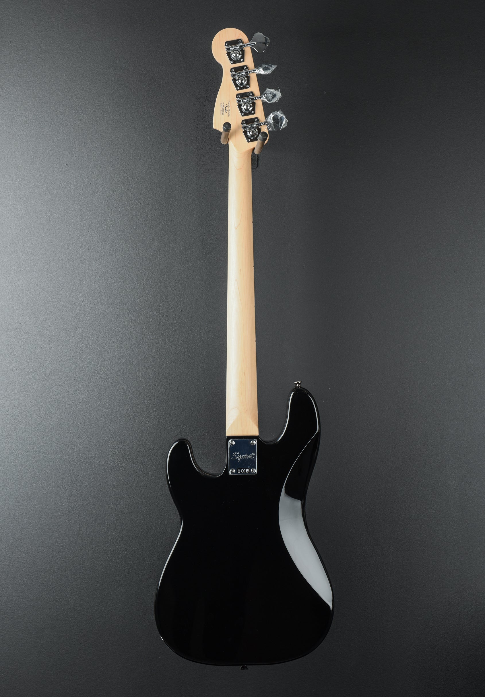 Affinity Series Precision Bass PJ - Black w/Maple – Dave's Guitar Shop