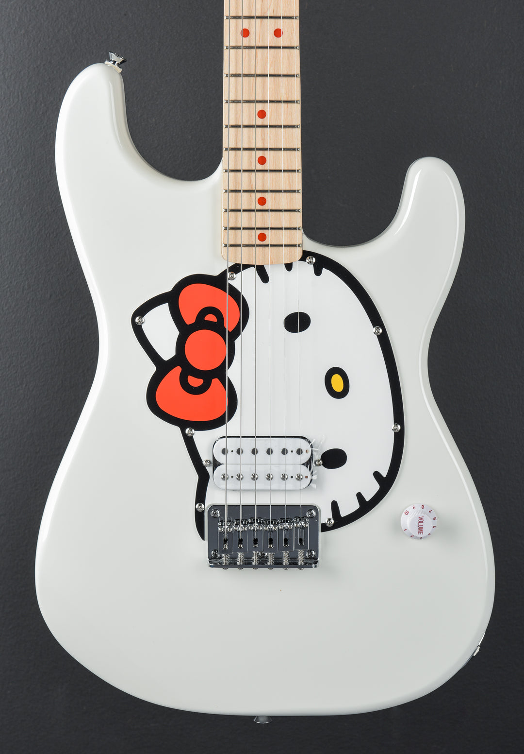 Hello Kitty Stratocaster - White