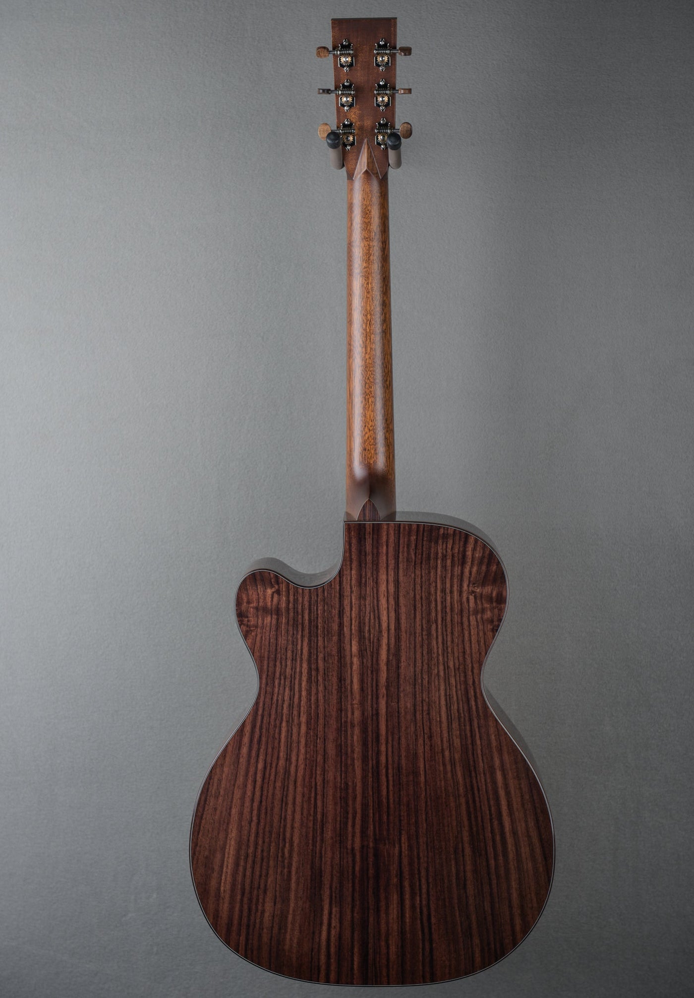 OMC, East Indian Rosewood/AAA Sitka Spruce