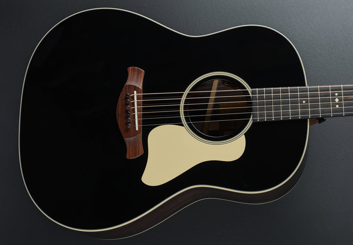 Gold Label 717e Blacktop