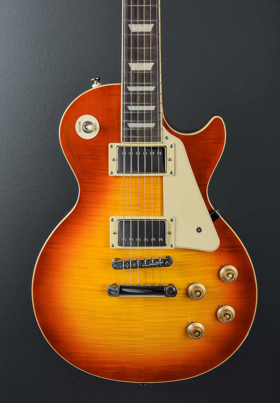 "Inspired by Gibson Collection" Les Paul Standard 50's Figured Top - Washed Cherry