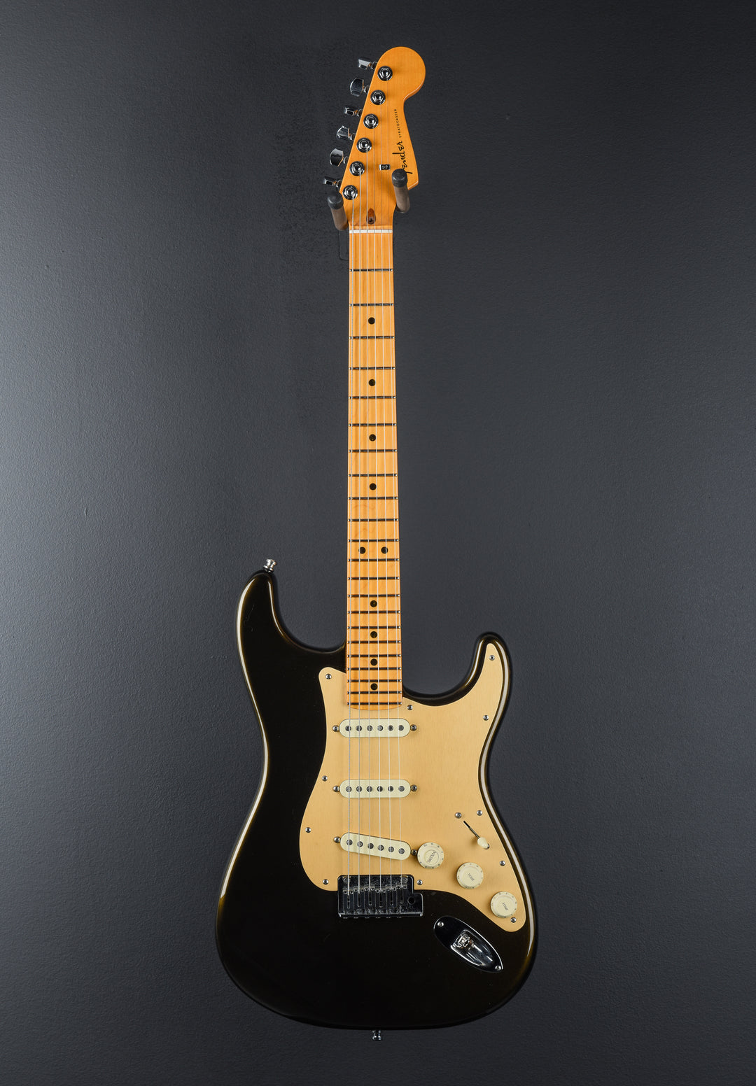 USED American Ultra Stratocaster '22