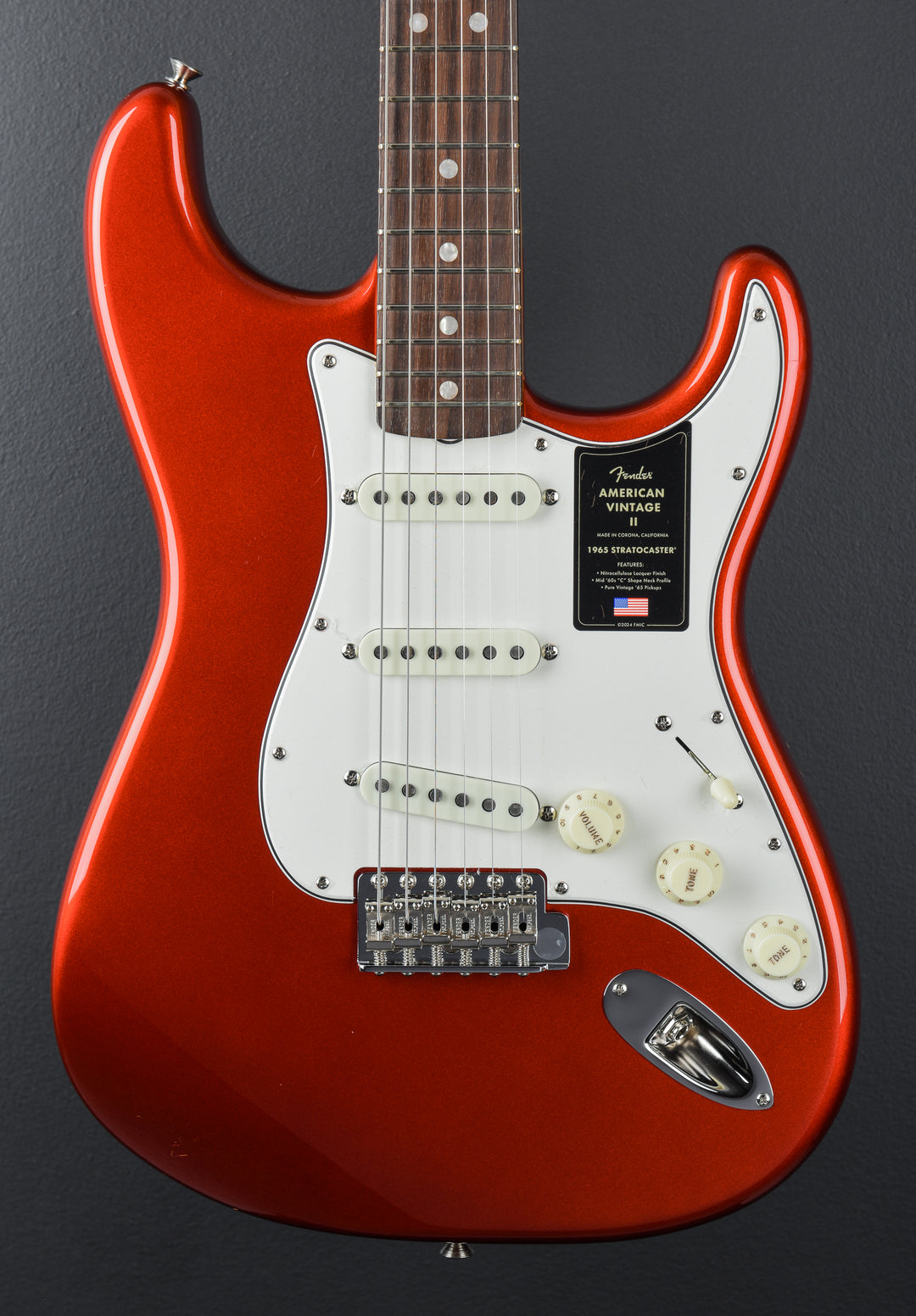 American Vintage II 1965 Stratocaster - Candy Apple Red