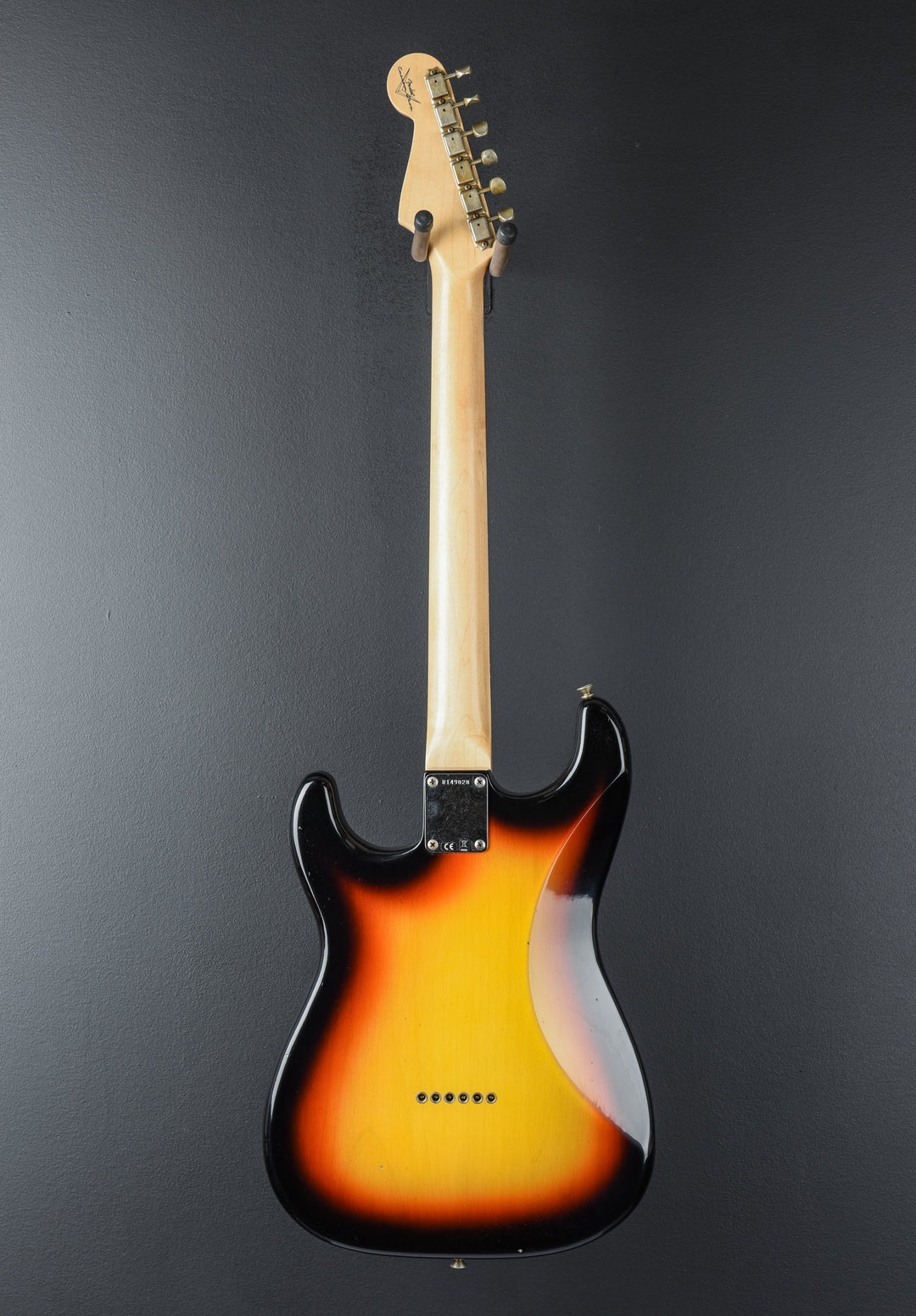1960 Journeyman Relic Hardtail Stratocaster - 3 Color Sunburst