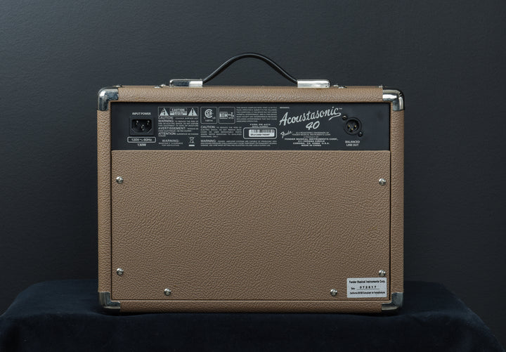 USED Acoustasonic 40 Combo, '17