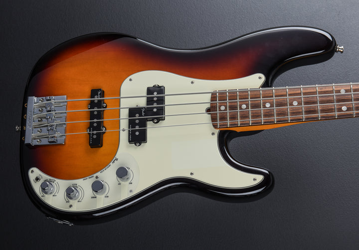Used American Ultra Precision Bass '19