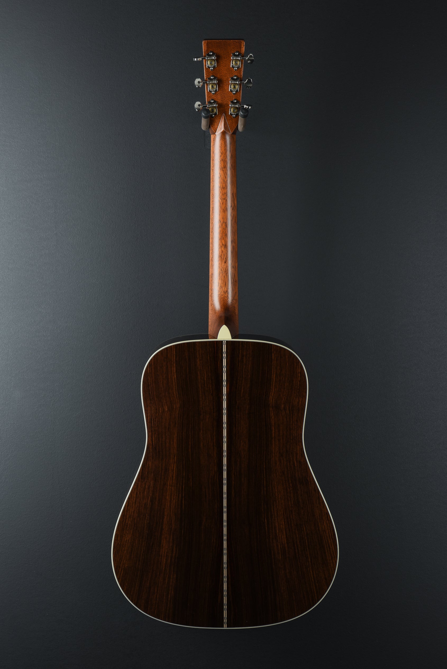 D-28 Left Hand – Dave's Guitar Shop