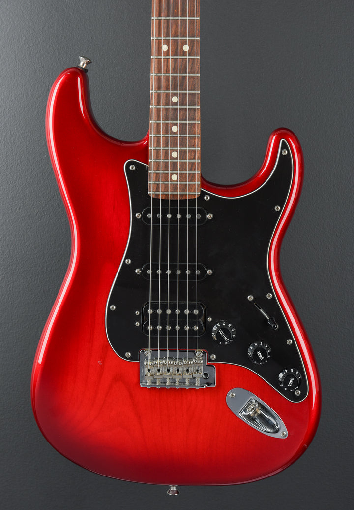 USED Special Edition Player Stratocaster HSS '19