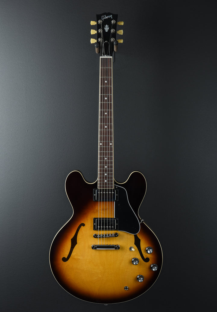 ES-335