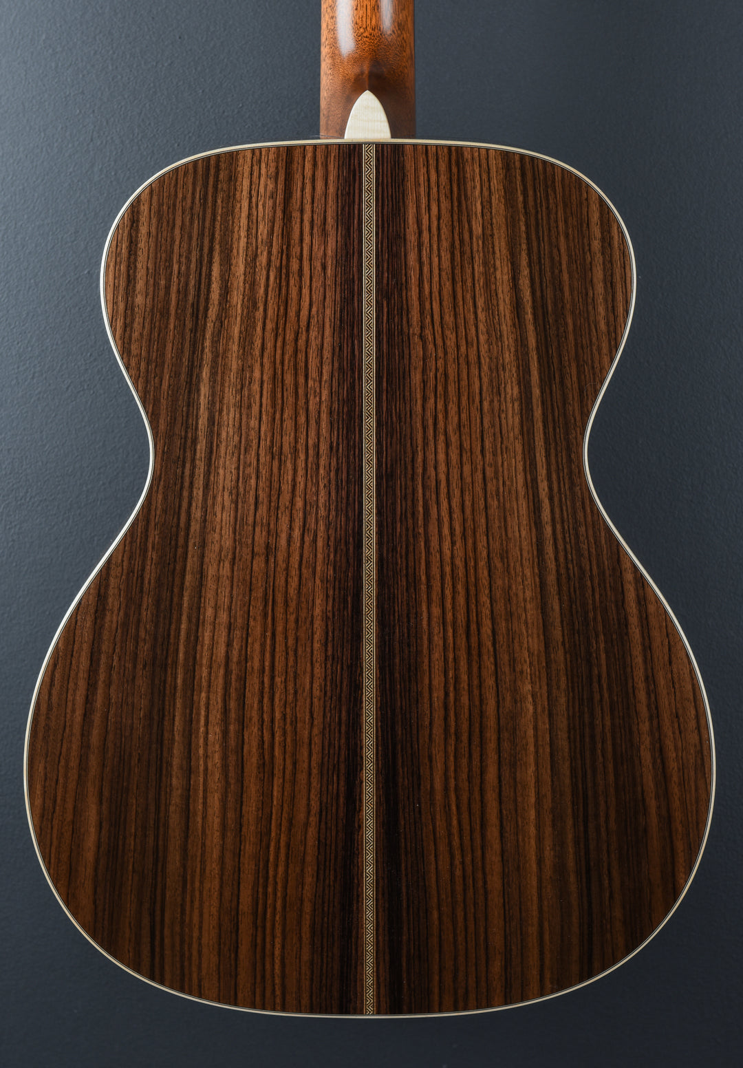 000-28 Modern Deluxe