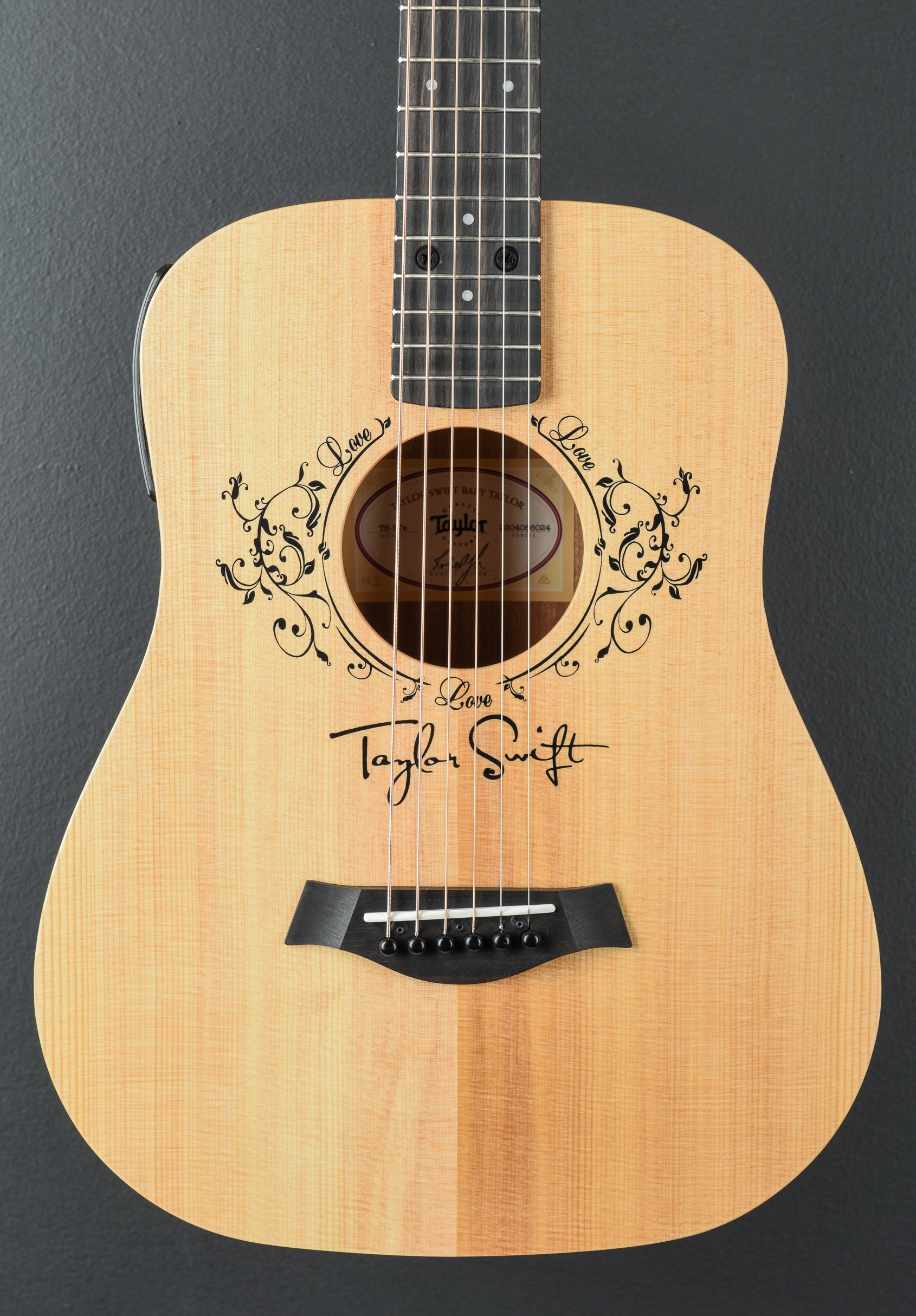 Taylor Swift ギター Baby-T おまけ付き USED Taylor Swift TS-BTE Baby '26 – Dave's Guitar Shop