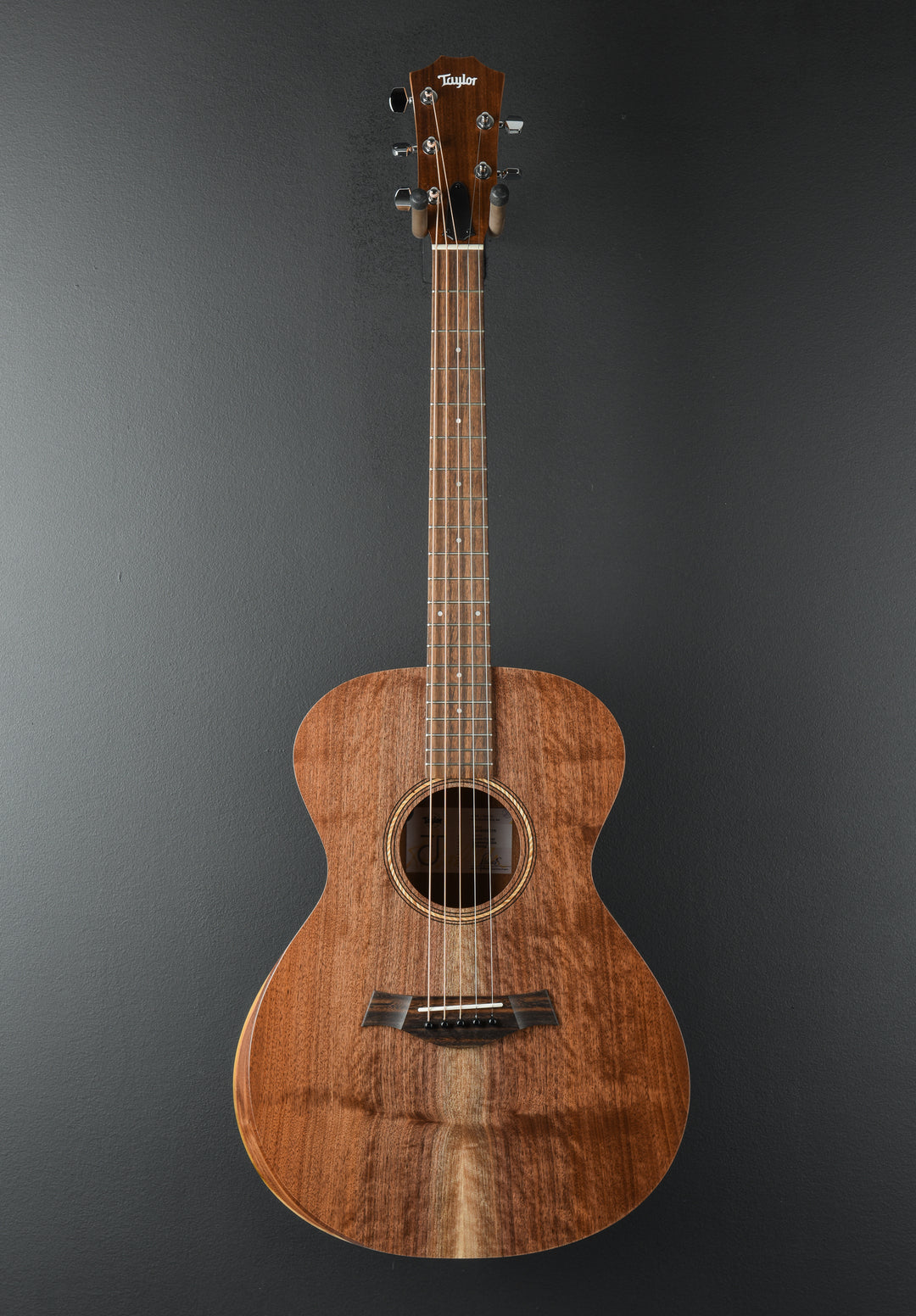 USED Jacob Collier Academy 22e 5-String &