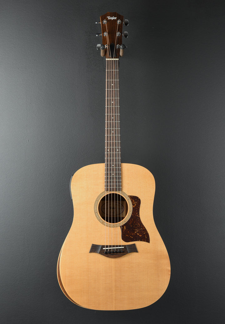 USED Academy 10E &