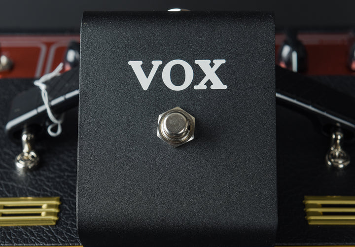AC-10 HAND-WIRED GUITAR AMPLIFIER