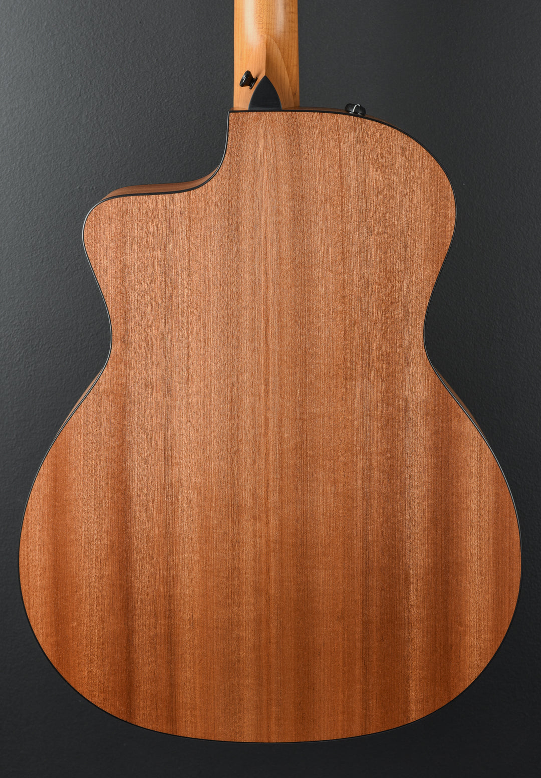 USED 114CE Sapele &