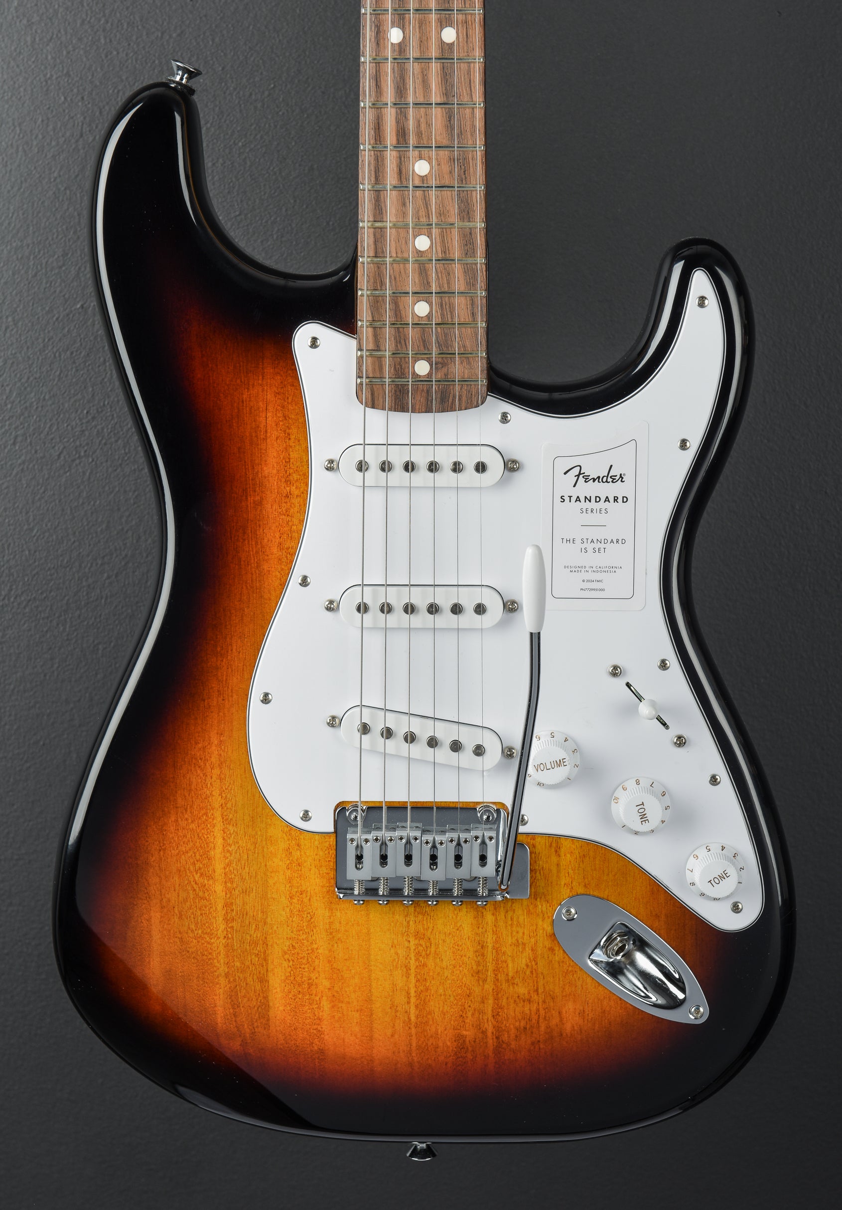 Standard Stratocaster - 3-Color Sunburst – Dave's Guitar Shop