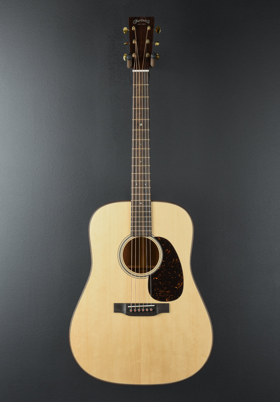 D-18 Modern Deluxe