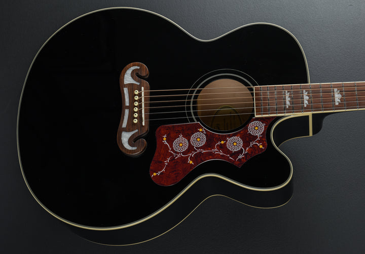 J-200 EC Studio - Black