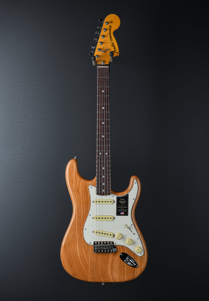 American Vintage II 1973 Stratocaster - Aged Natural w/Rosewood