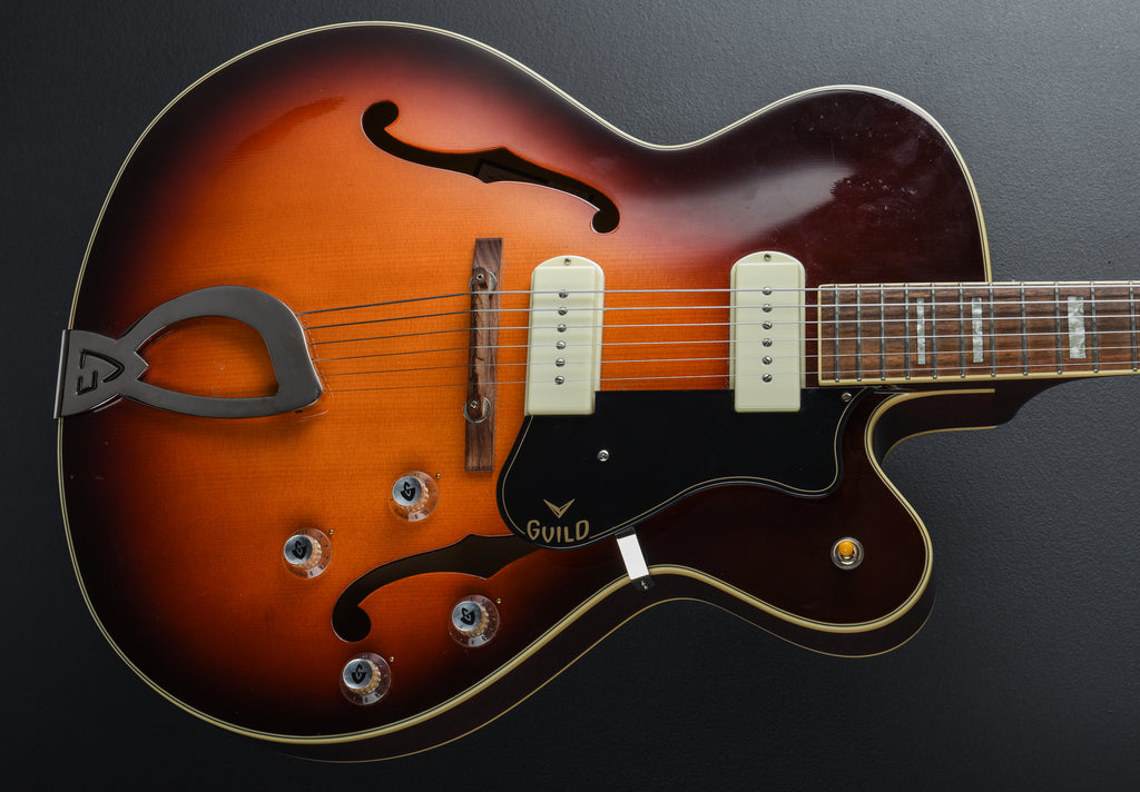 Newark St X-175 Manhattan '17 – Dave's Guitar Shop