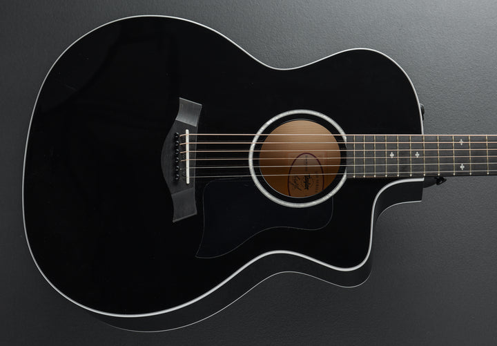 USED 214CE-BLK DLX &